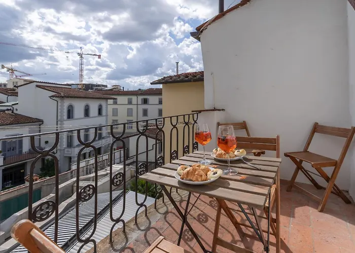 Santa Maria Novella Family Apartment In Florence