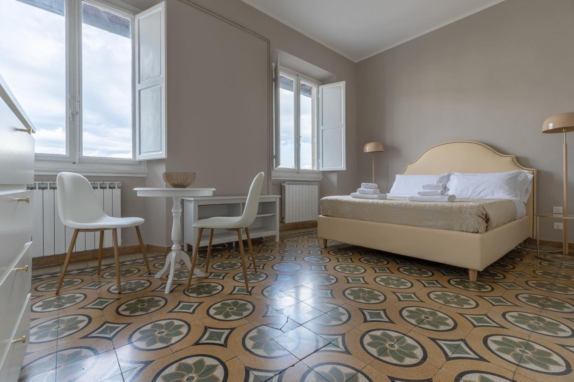 Santa Maria Novella Family In Apartamento Florencia